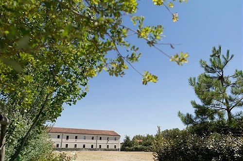 Pierre & Le De La Rade Aparthotel 3*